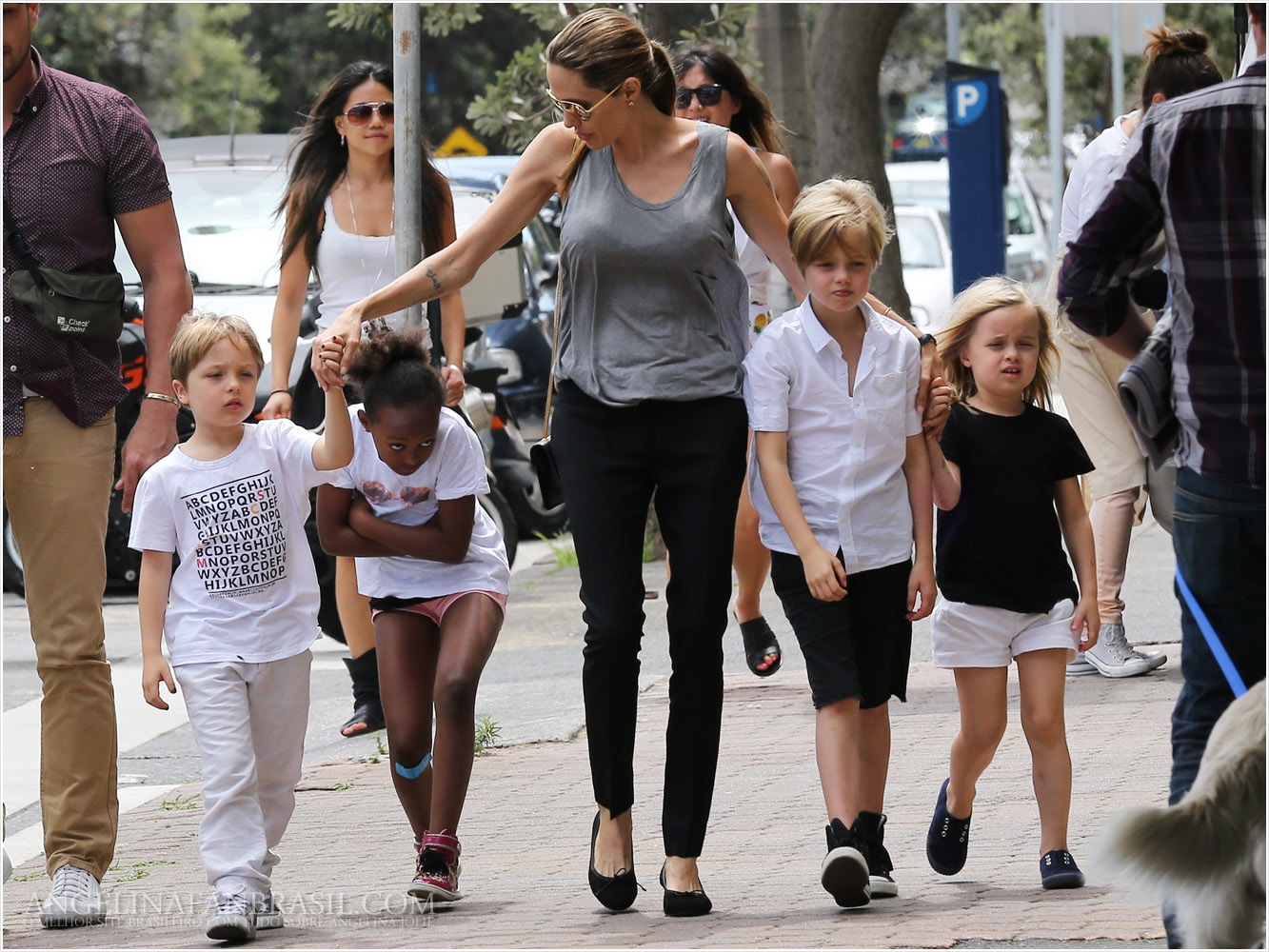 Родные дети Анджелины Джоли