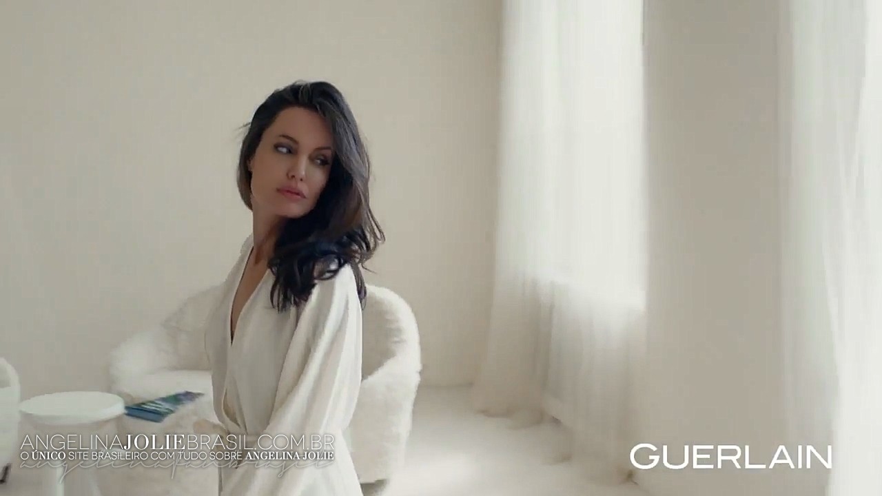 CampanhasPublicitarias-2017-Guerlain-Screencaps-ShortVersion4-017.jpg