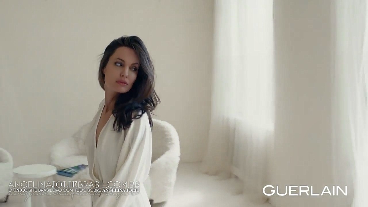 CampanhasPublicitarias-2017-Guerlain-Screencaps-ShortVersion4-018.jpg