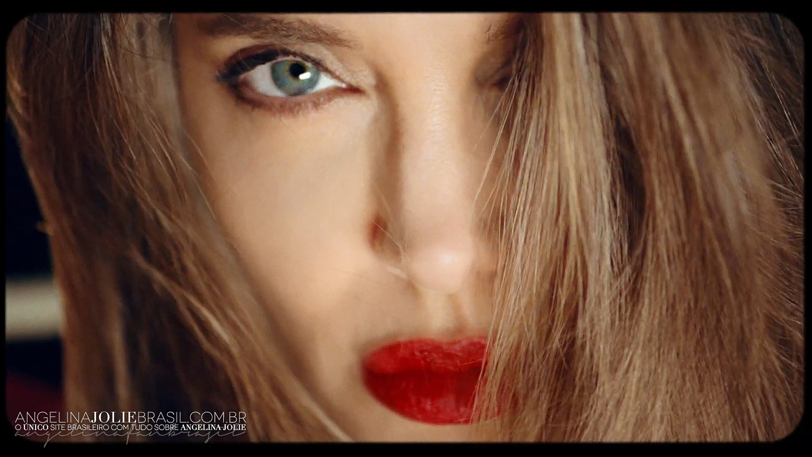 CampanhasPublicitarias-2024-TomFord-PromoVideo-1-042.jpg