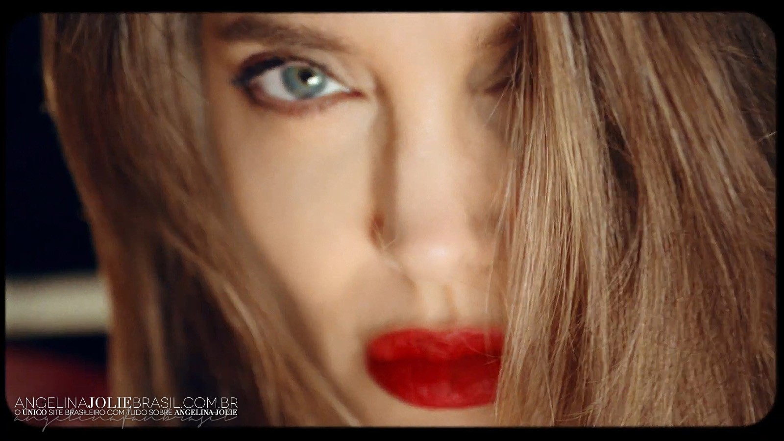 CampanhasPublicitarias-2024-TomFord-PromoVideo-1-043.jpg