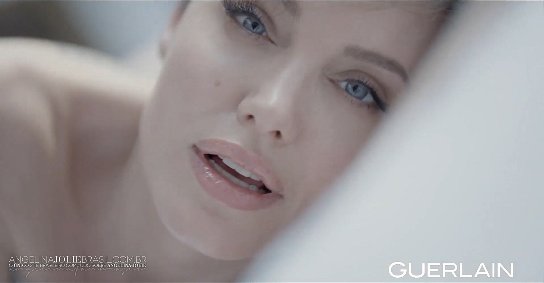 CampanhasPublicitarias-Guerlain-Screencaps-Intense-008.jpg