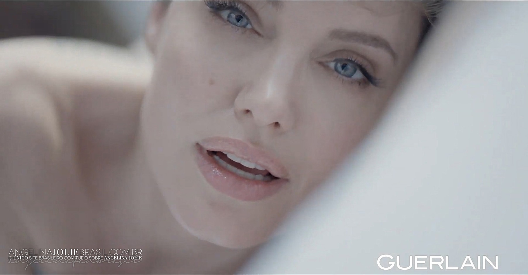 CampanhasPublicitarias-Guerlain-Screencaps-Intense-009.jpg