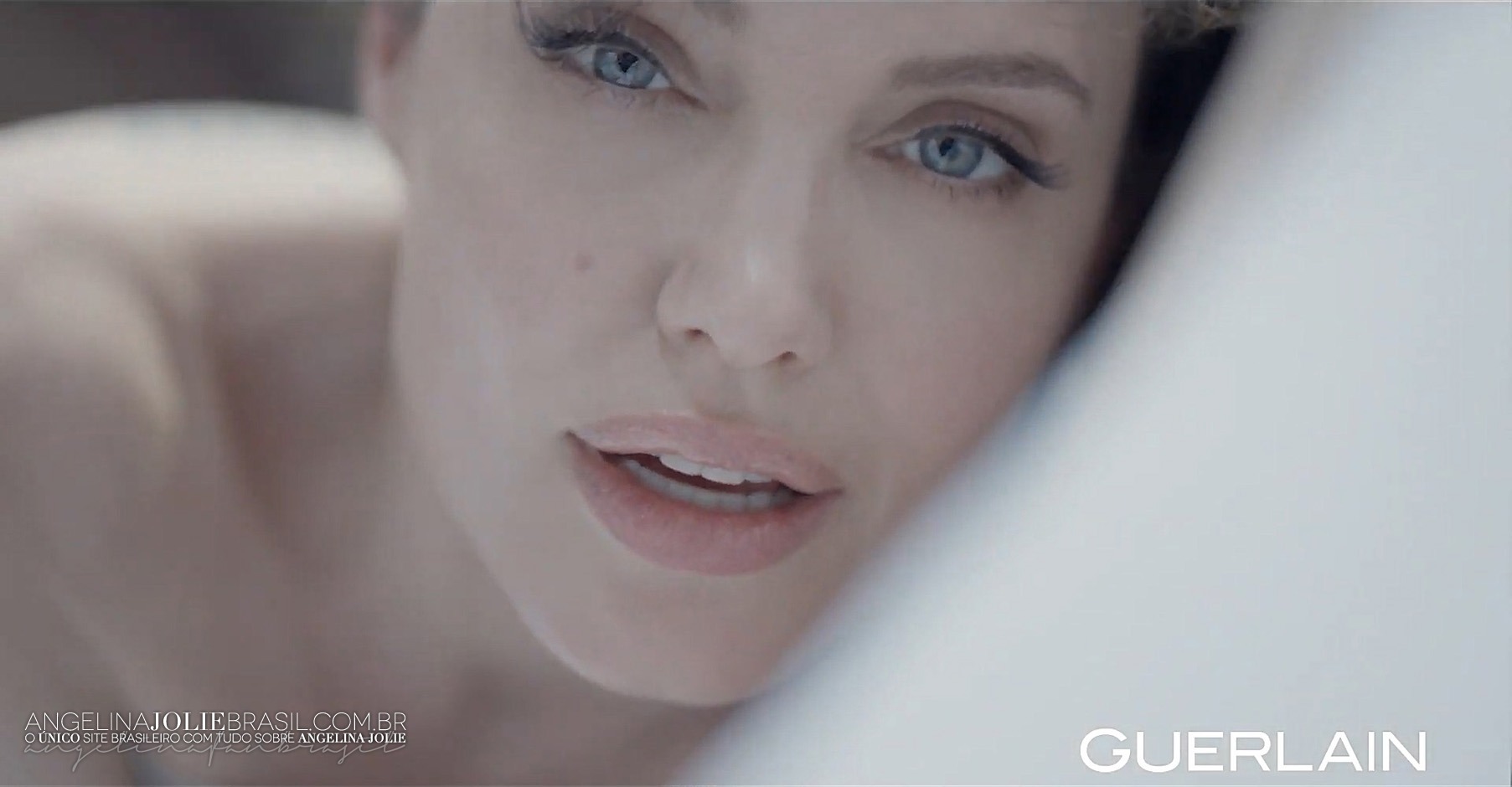 CampanhasPublicitarias-Guerlain-Screencaps-Intense-010.jpg