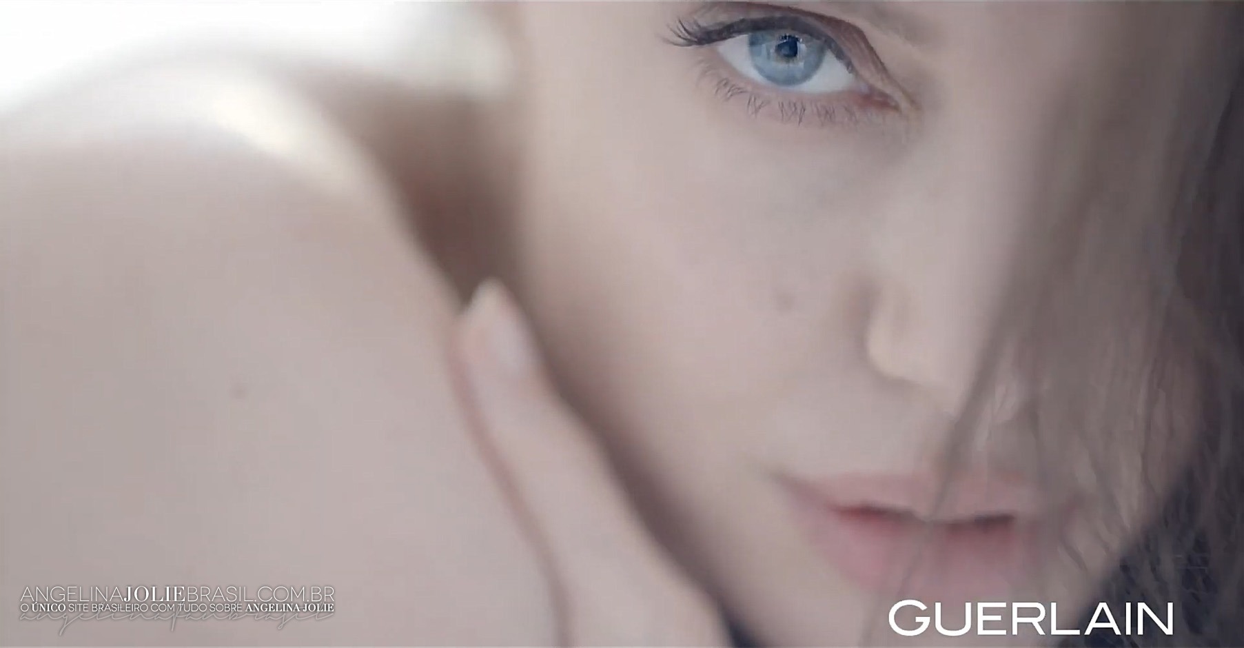 CampanhasPublicitarias-Guerlain-Screencaps-Intense-036.jpg