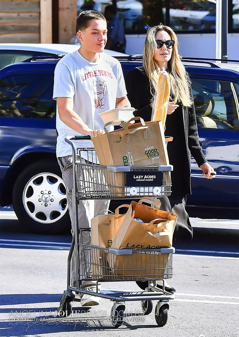 Candids-2025-05-Maio-01-008.jpg