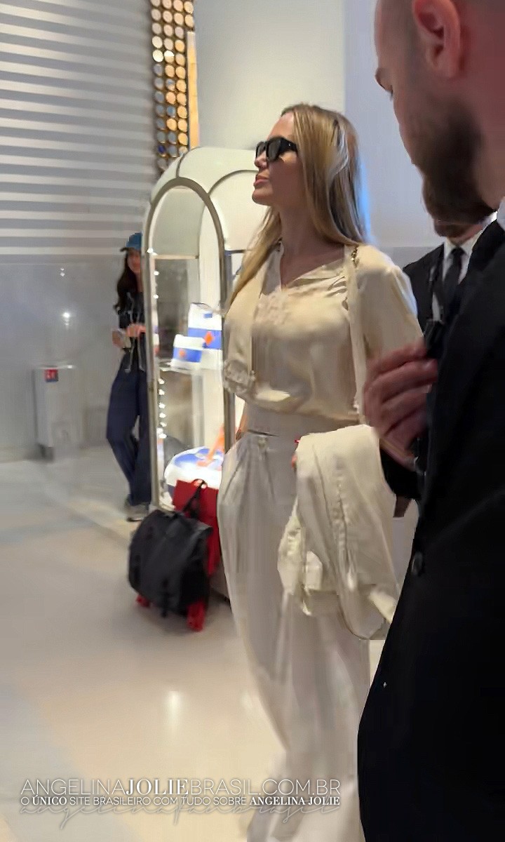 Candids-2025-05-Maio-17-016.jpg
