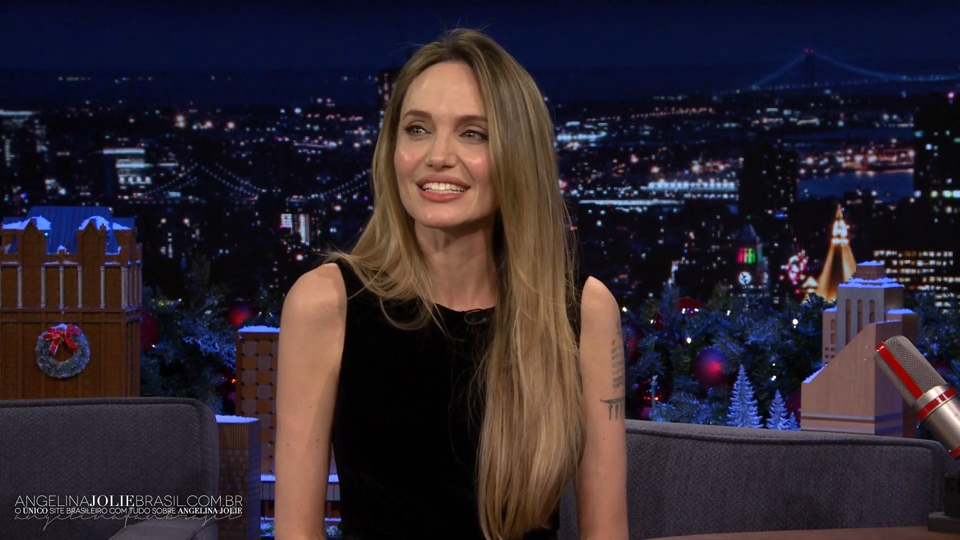 Entrevistas-2024-12-TheTonightShow-025.jpg