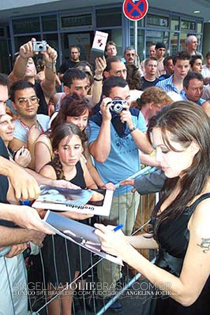 Eventos-2003-08-Agosto-13-PremiereTR-012.jpg