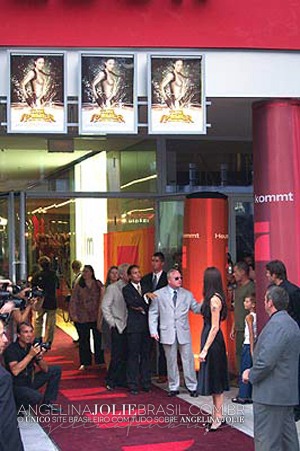 Eventos-2003-08-Agosto-13-PremiereTR-037.jpg