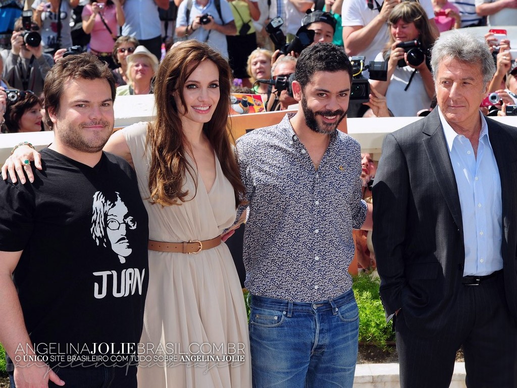 Eventos-2011-05-Maio-12-PhotocallKFPCannes-087.jpg