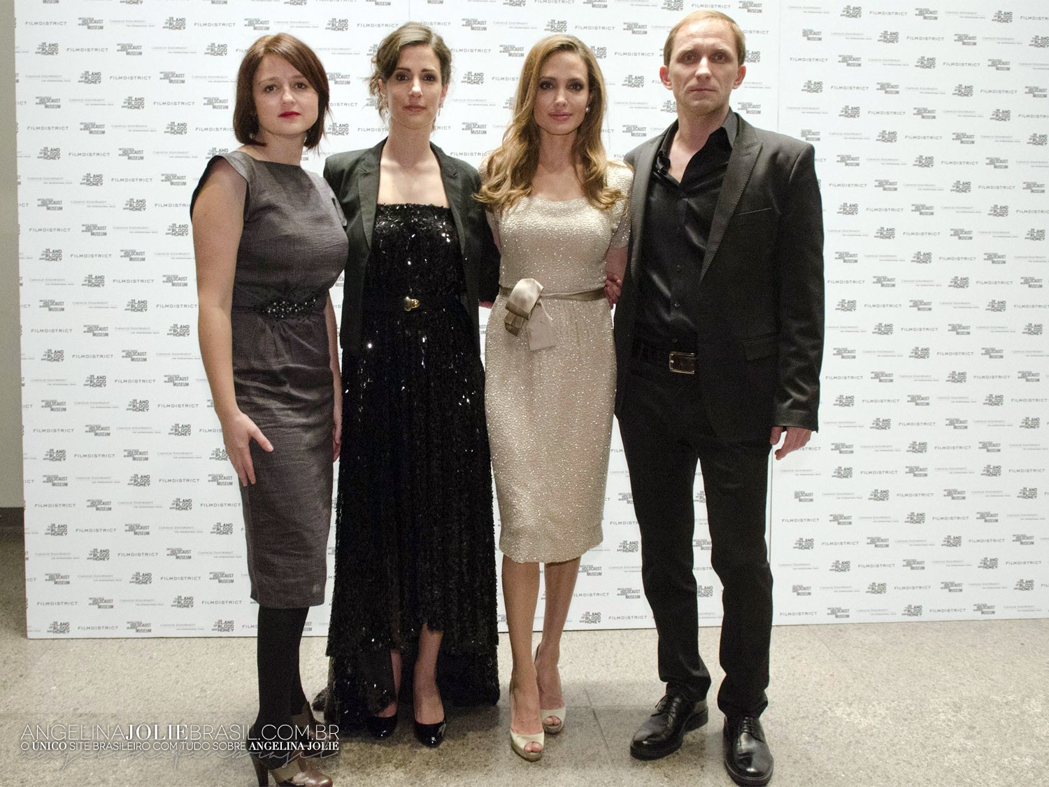 Eventos-2012-01-BloodAndHoneyPremiereWashington-090.jpg