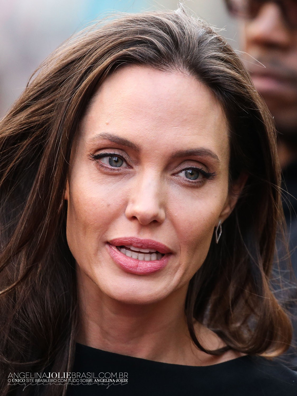 Анджелина Джоли страшная