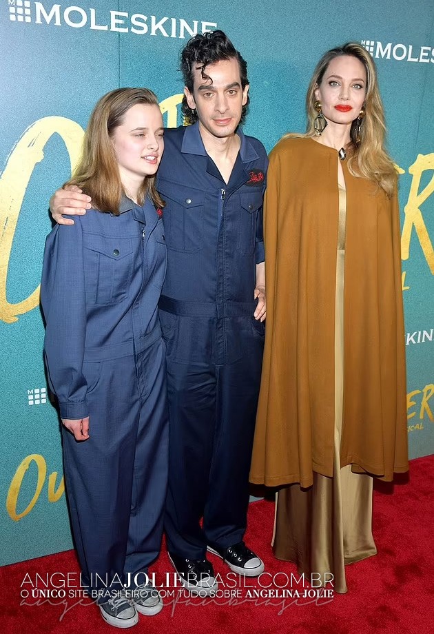 Eventos-2024-04-Abril-Premiere-The_Outsiders-018.jpg