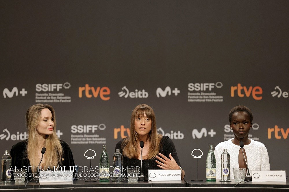 Eventos-2025-09-SanSebastian-Coletiva-Couture-013.jpg