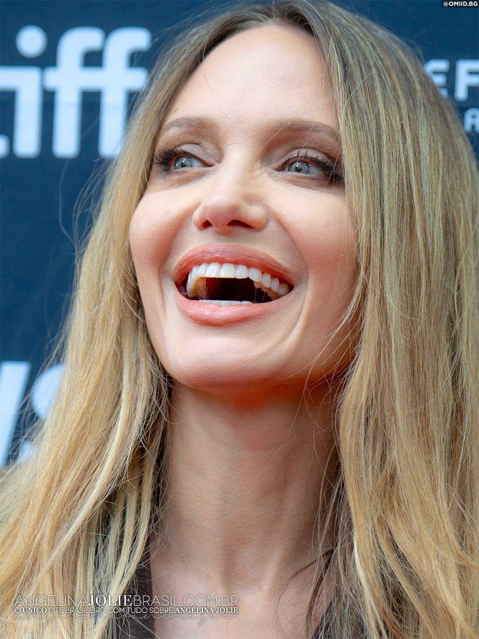 Eventos-2025-09-Setembro-Premiere-Couture-TIFF-129.jpg Eventos-2025-09-Setembro-Premiere-Couture-TIFF-129.jpg