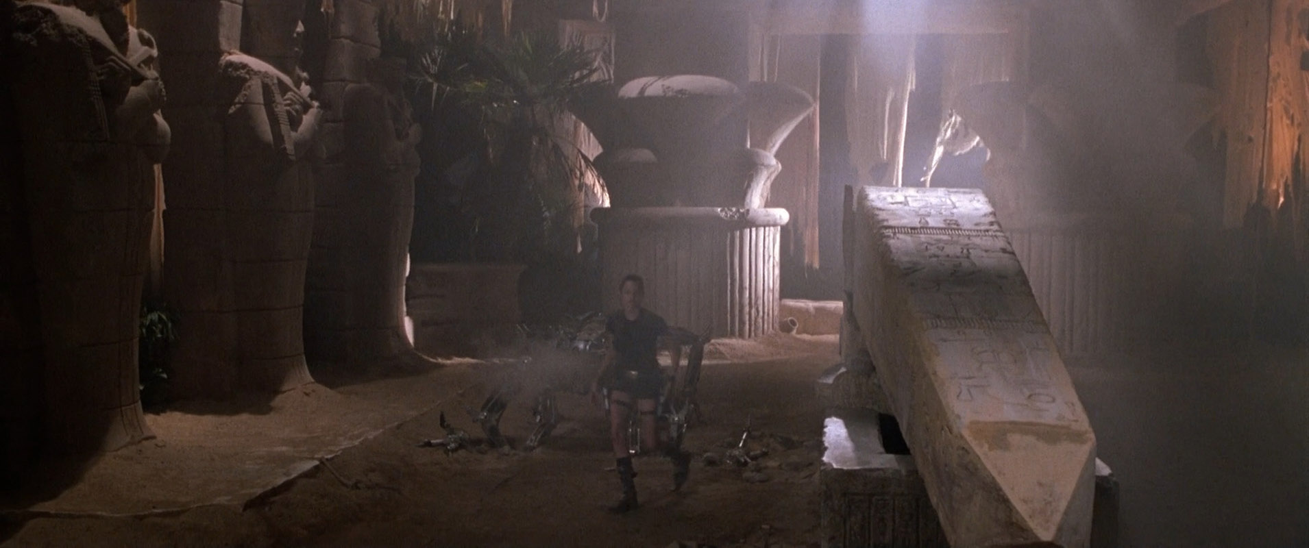 Filmes-2001-Lara-Croft-Tomb-Raider-Capturas-088.jpg