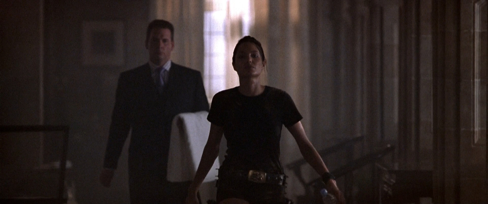 Filmes-2001-Lara-Croft-Tomb-Raider-Capturas-130.jpg Filmes-2001-Lara-Croft-Tomb-Raider-Capturas-130.jpg