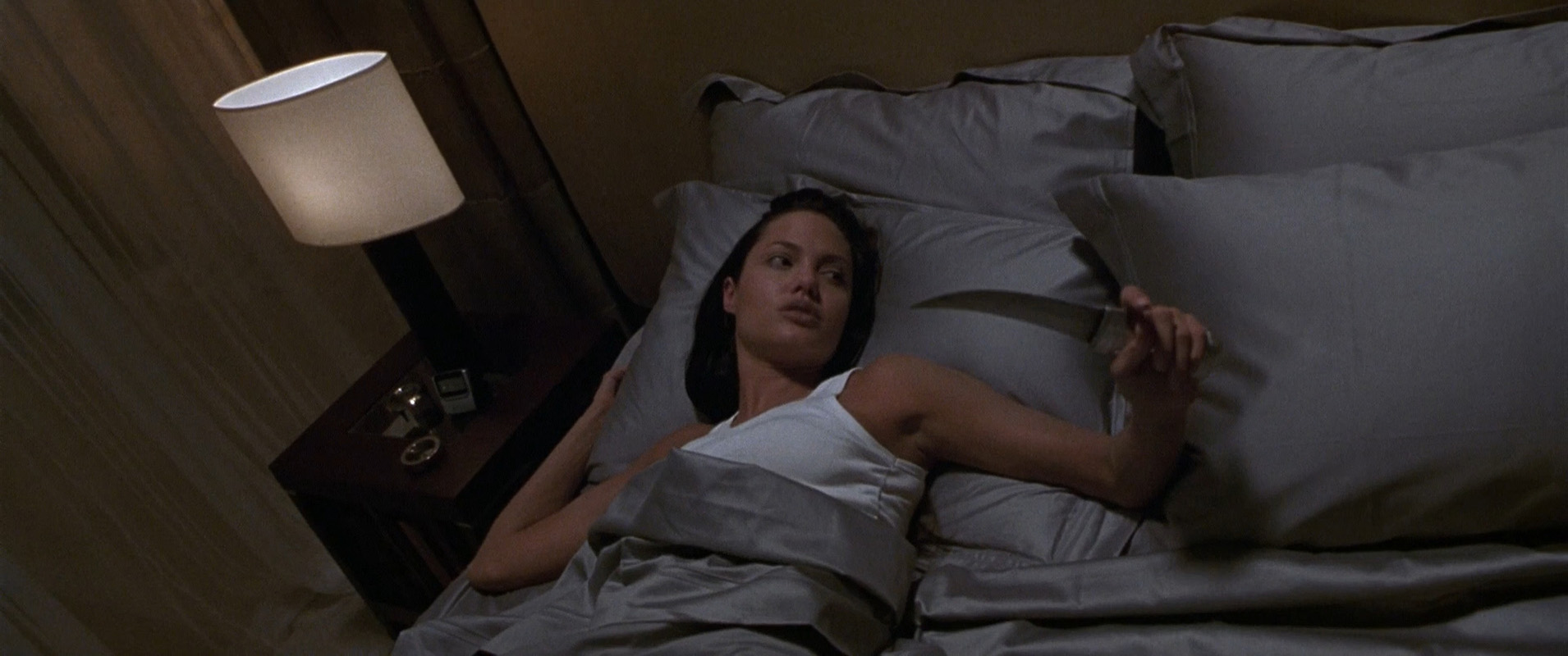 Filmes-2001-Lara-Croft-Tomb-Raider-Capturas-173.jpg