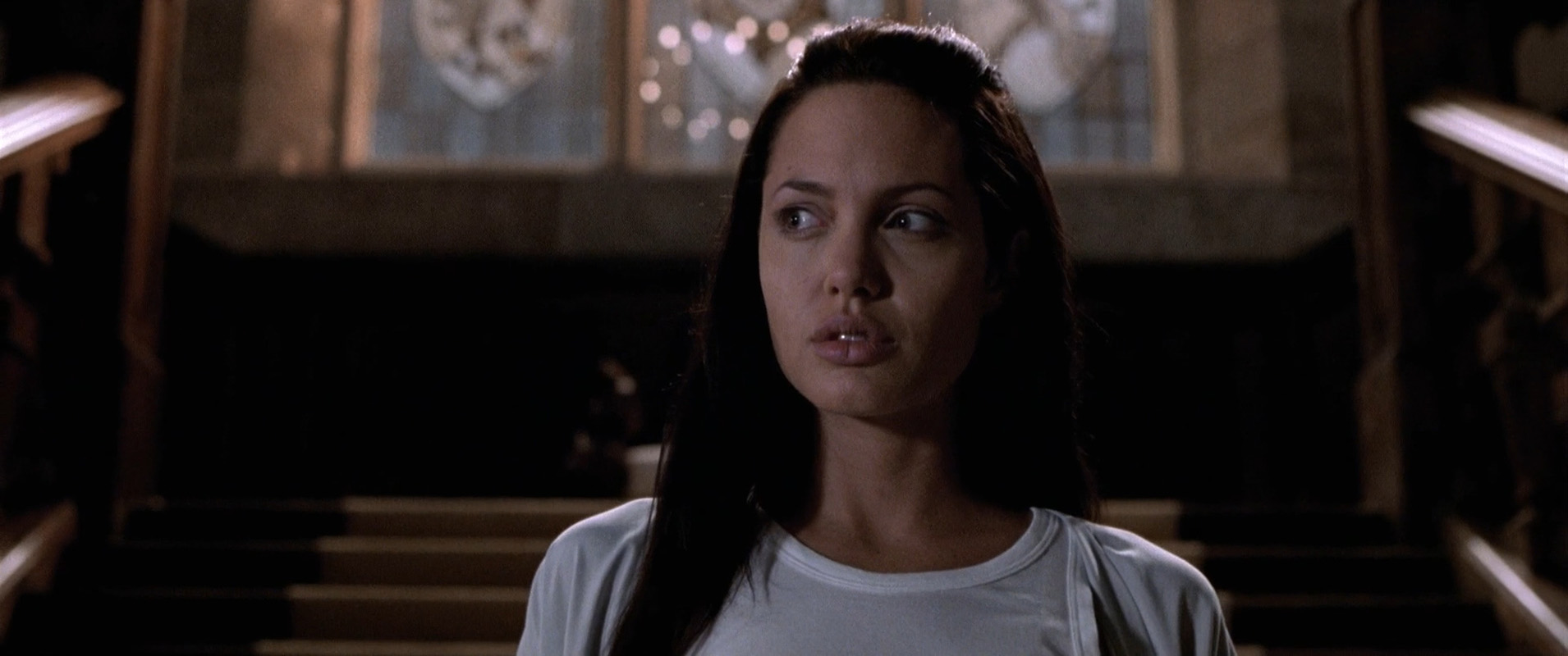Filmes-2001-Lara-Croft-Tomb-Raider-Capturas-180.jpg