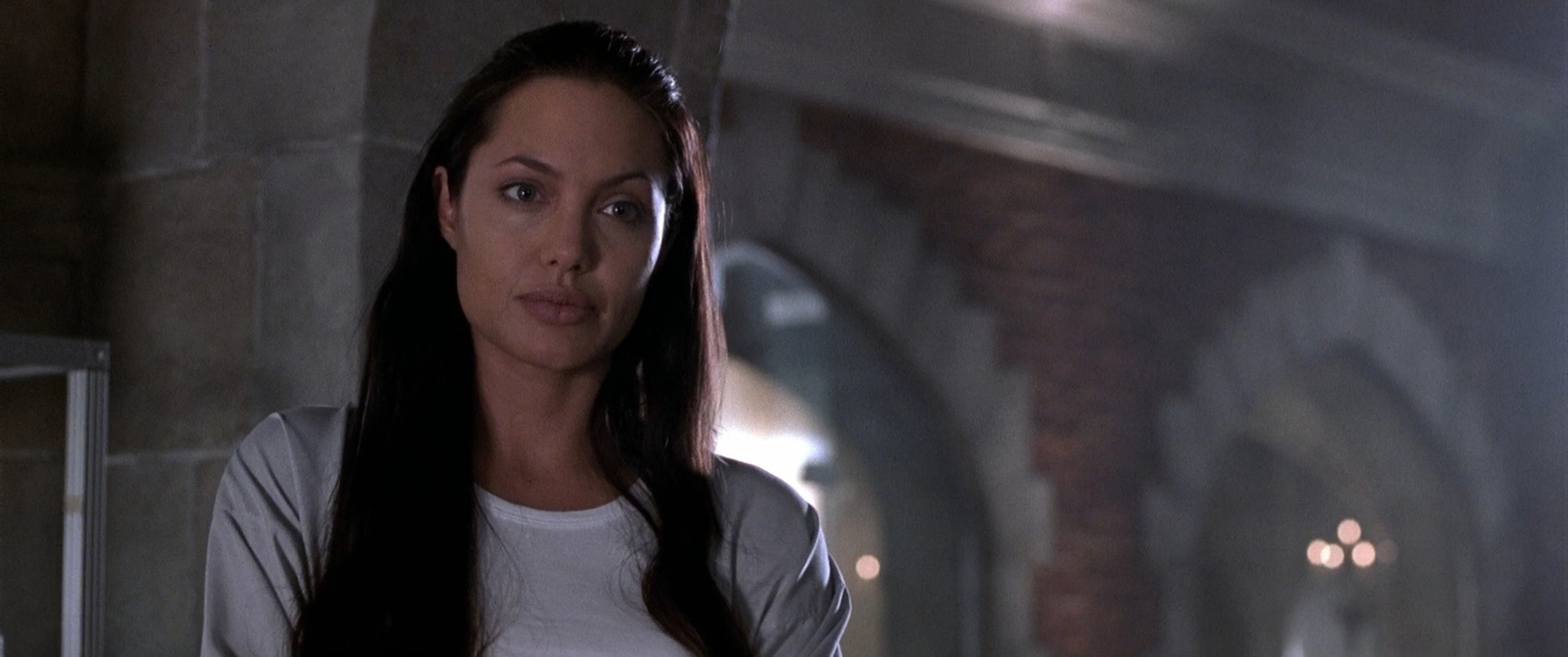 Filmes-2001-Lara-Croft-Tomb-Raider-Capturas-214.jpg
