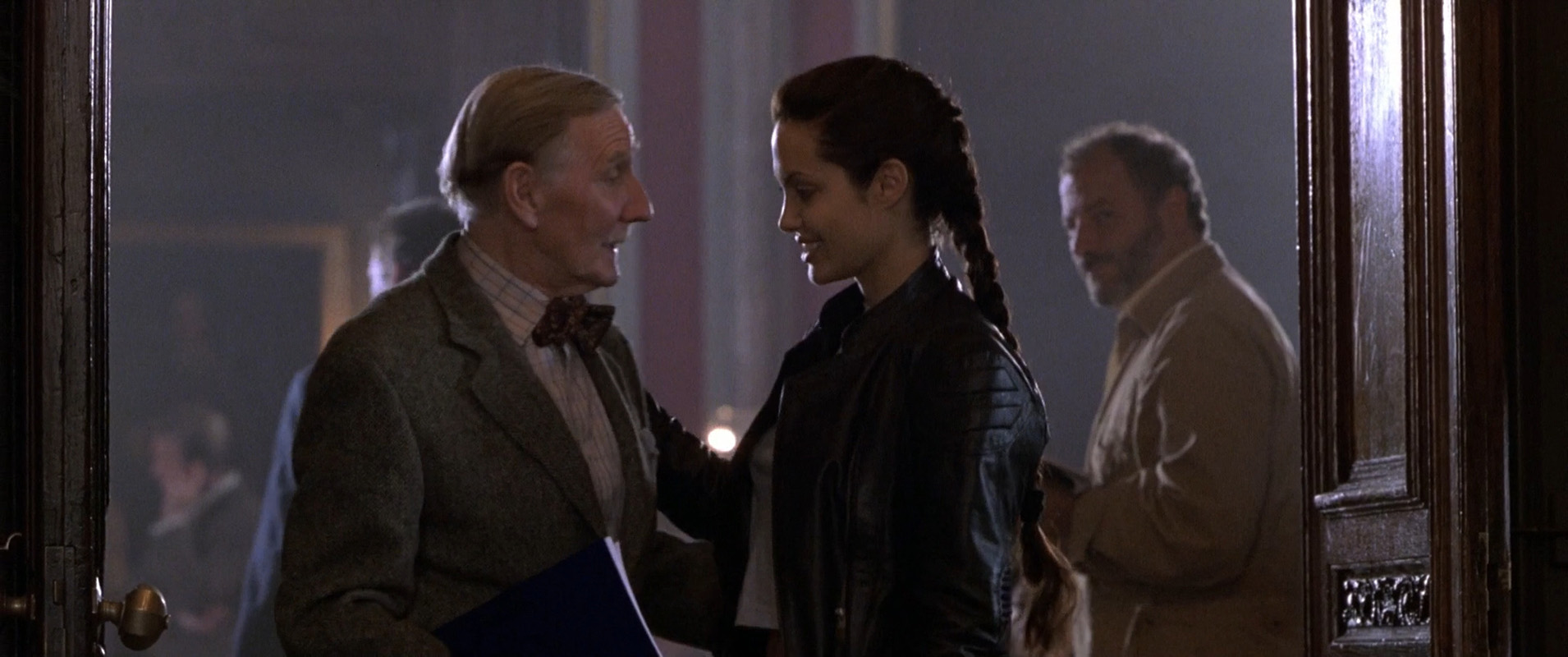 Filmes-2001-Lara-Croft-Tomb-Raider-Capturas-253.jpg