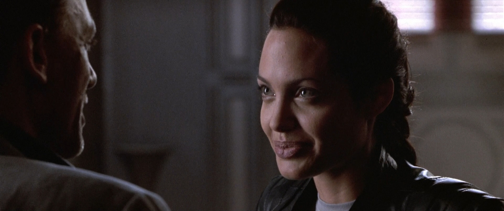 Filmes-2001-Lara-Croft-Tomb-Raider-Capturas-264.jpg