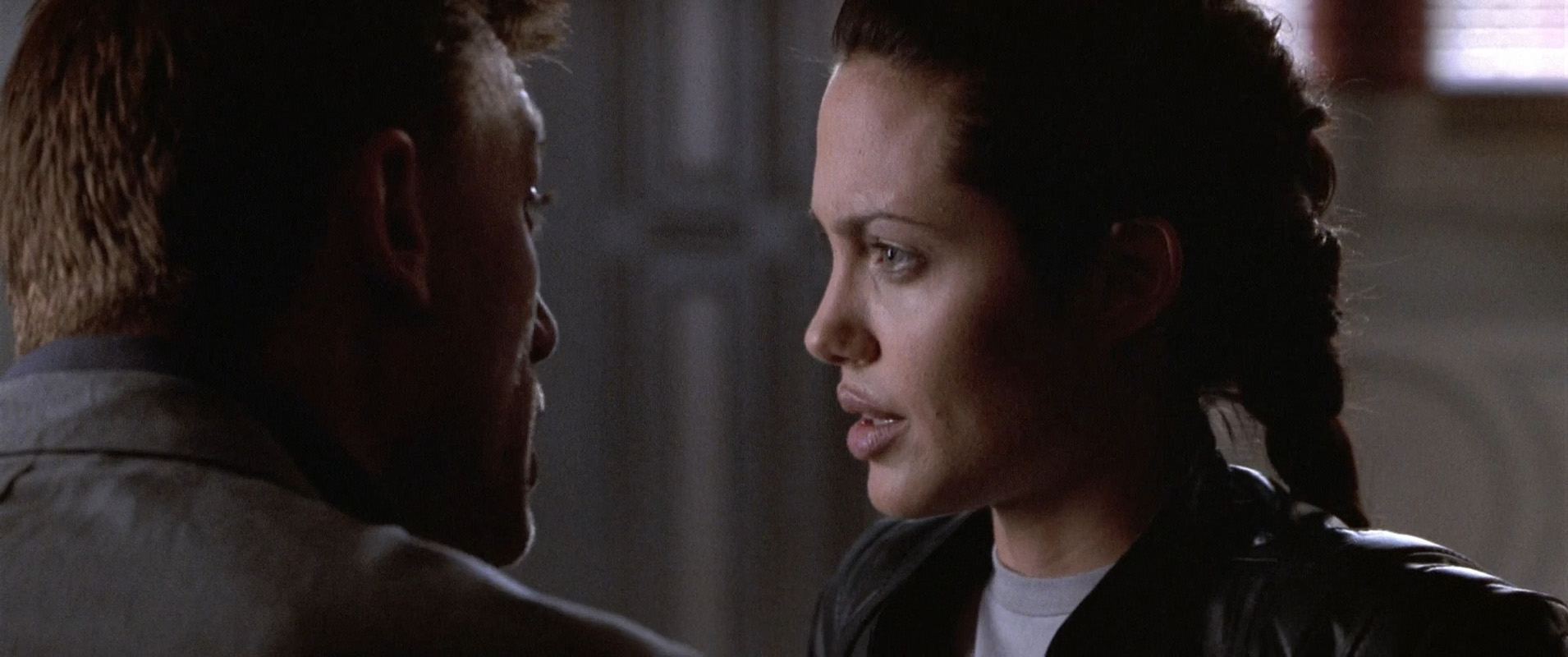 Filmes-2001-Lara-Croft-Tomb-Raider-Capturas-269.jpg