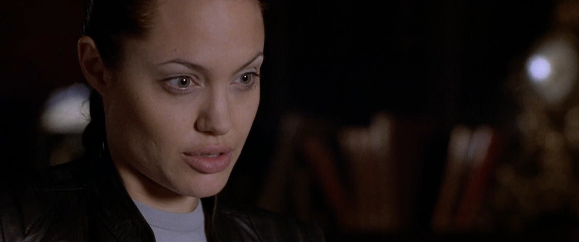 Filmes-2001-Lara-Croft-Tomb-Raider-Capturas-283.jpg Filmes-2001-Lara-Croft-Tomb-Raider-Capturas-283.jpg