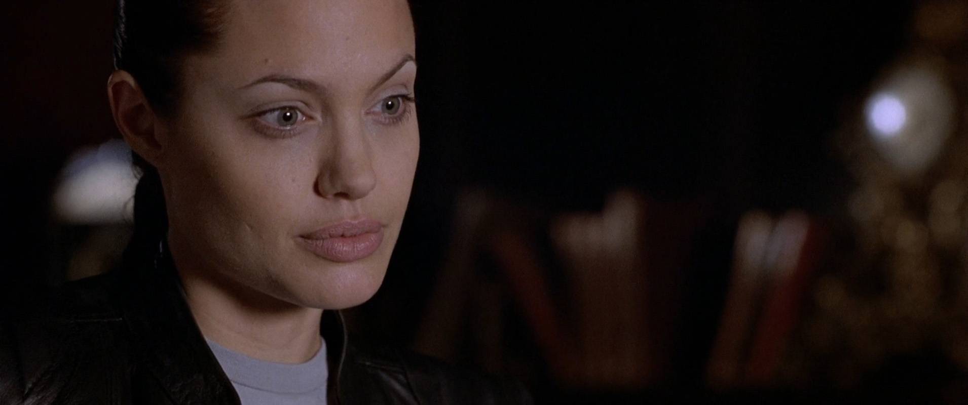 Filmes-2001-Lara-Croft-Tomb-Raider-Capturas-285.jpg