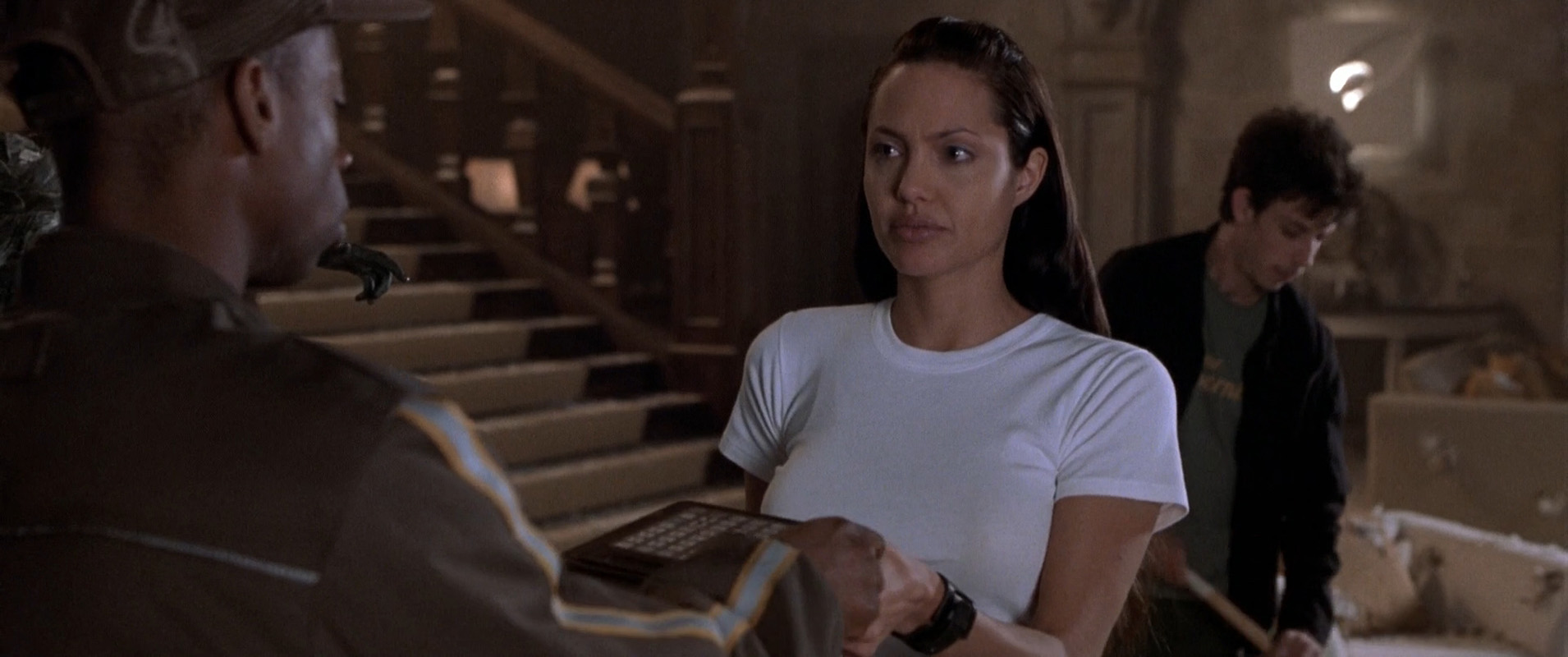 Filmes-2001-Lara-Croft-Tomb-Raider-Capturas-467.jpg