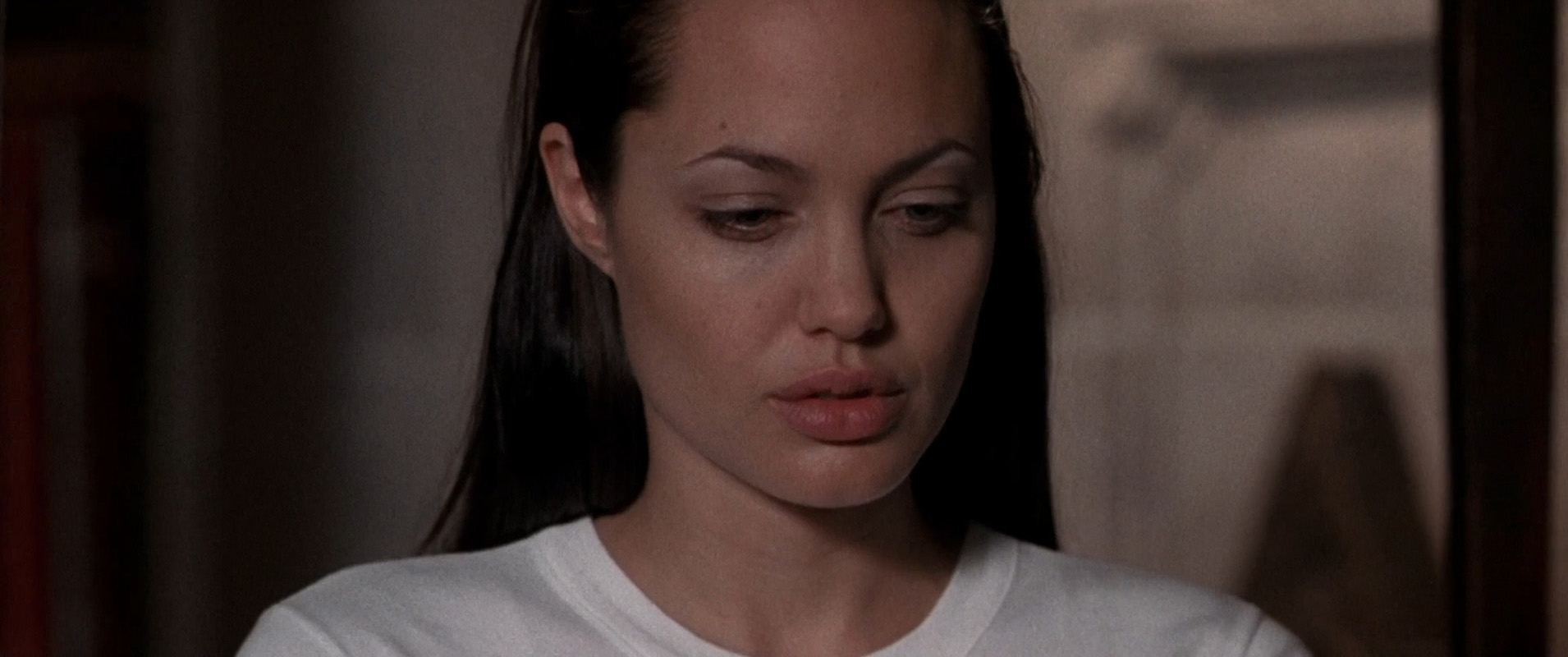 Filmes-2001-Lara-Croft-Tomb-Raider-Capturas-530.jpg