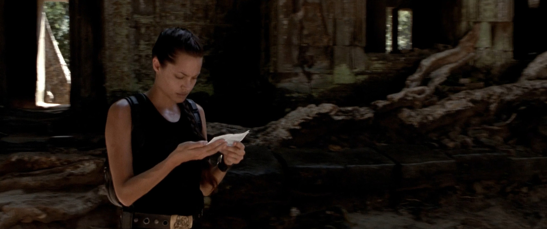 Filmes-2001-Lara-Croft-Tomb-Raider-Capturas-590.jpg