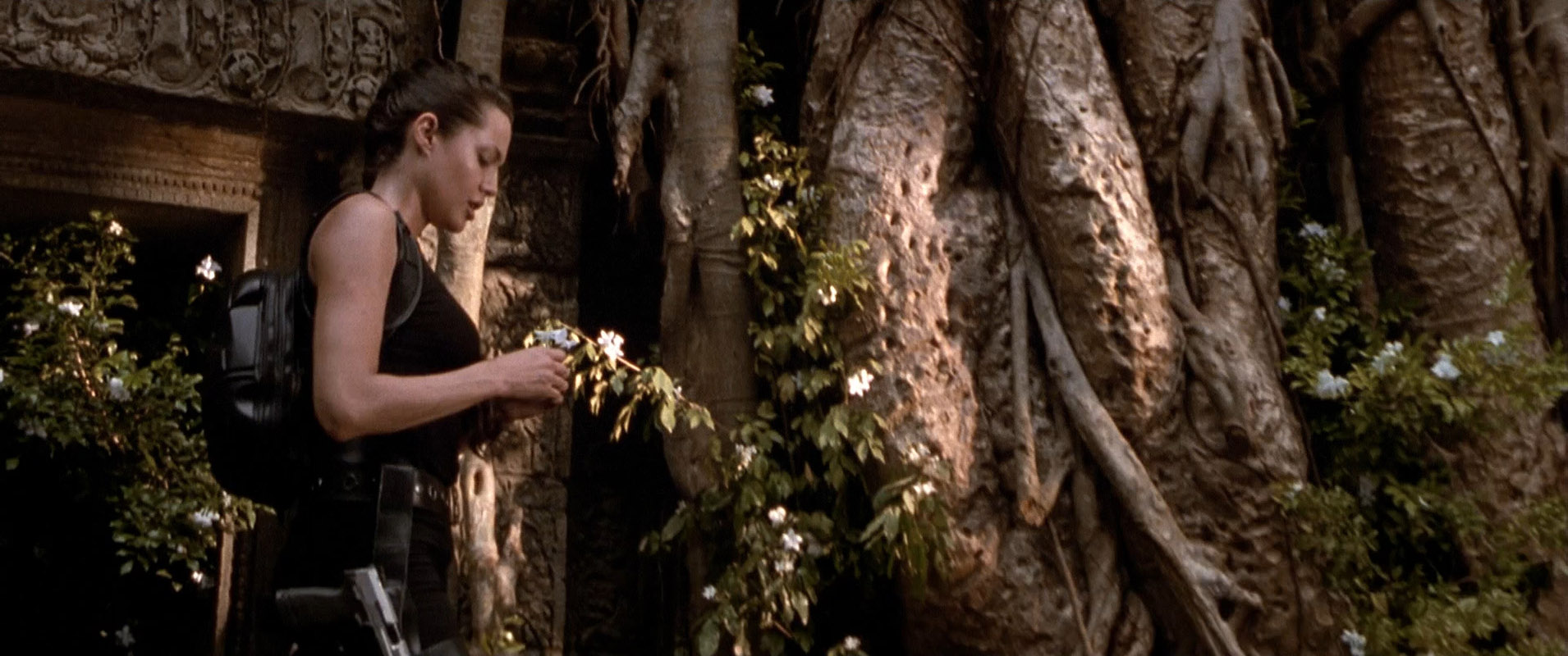 Filmes-2001-Lara-Croft-Tomb-Raider-Capturas-626.jpg