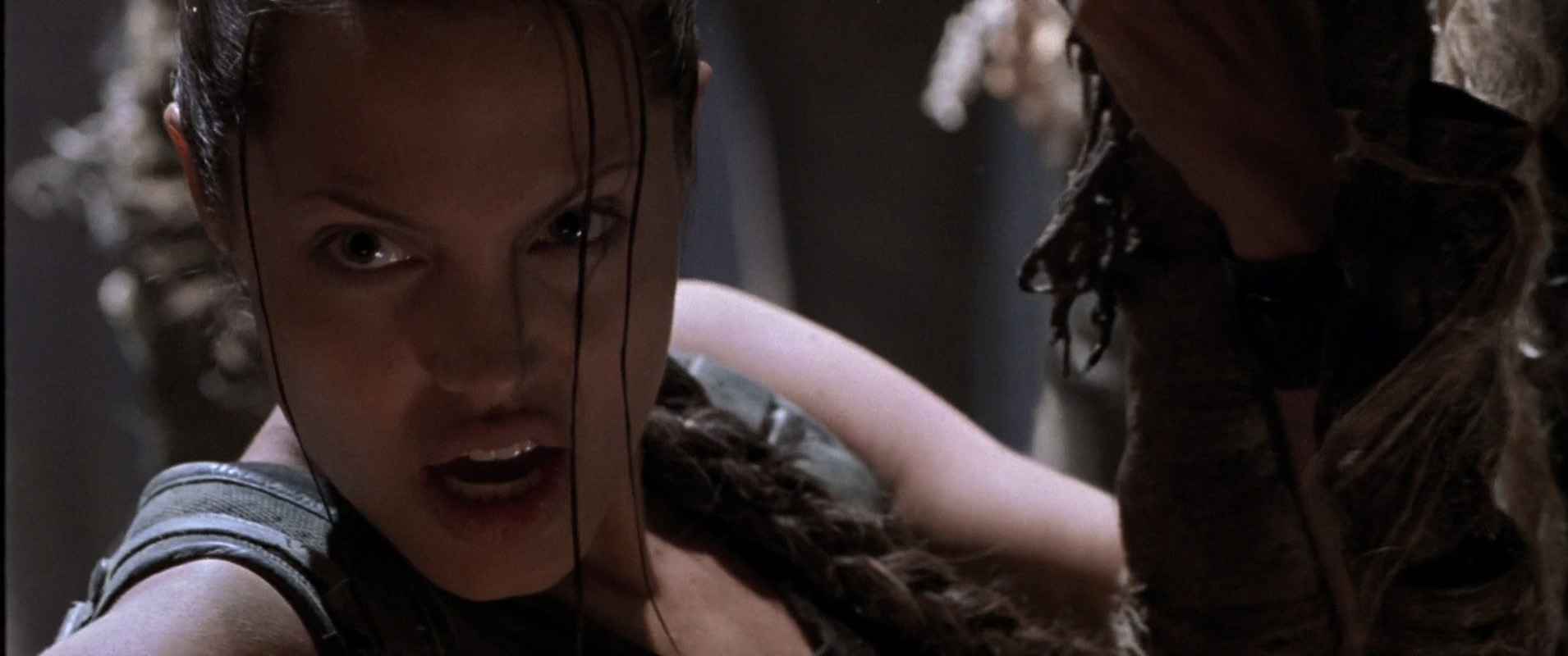 Filmes-2001-Lara-Croft-Tomb-Raider-Capturas-633.jpg