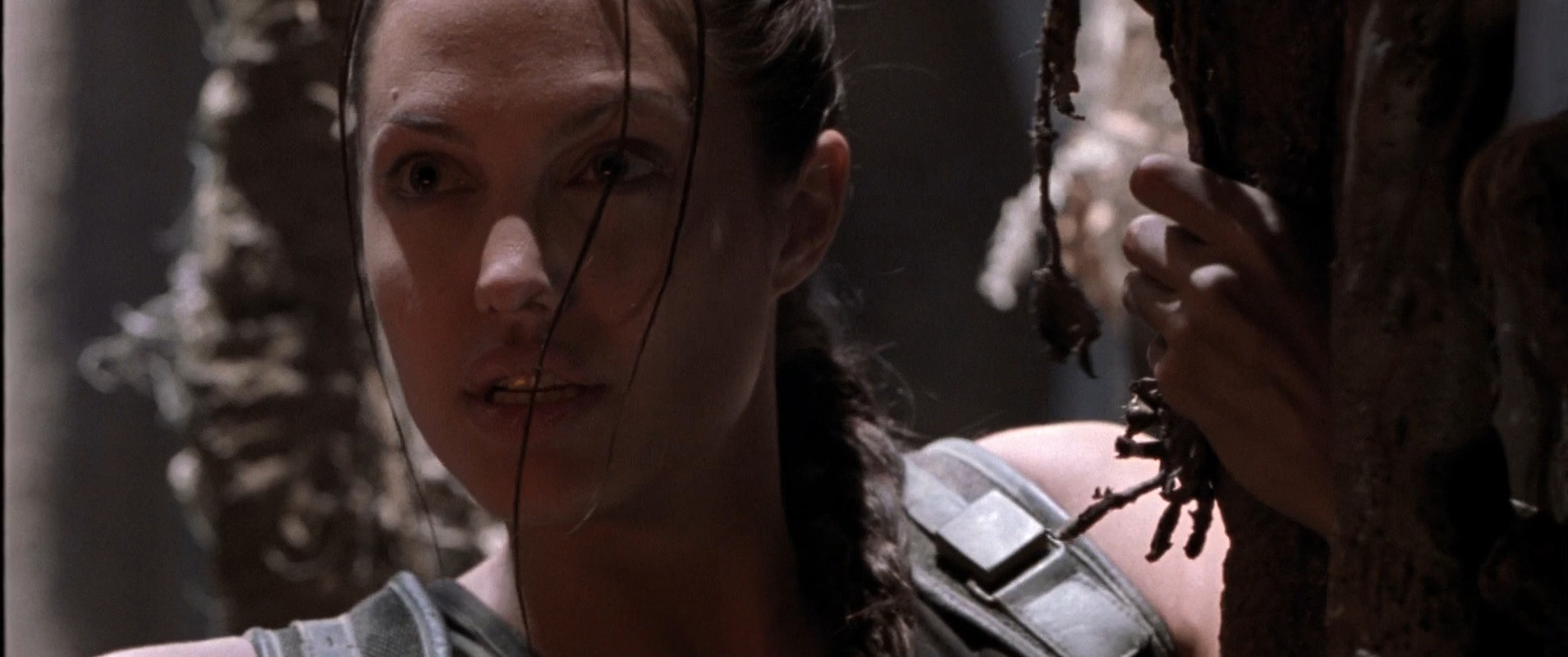 Filmes-2001-Lara-Croft-Tomb-Raider-Capturas-642.jpg
