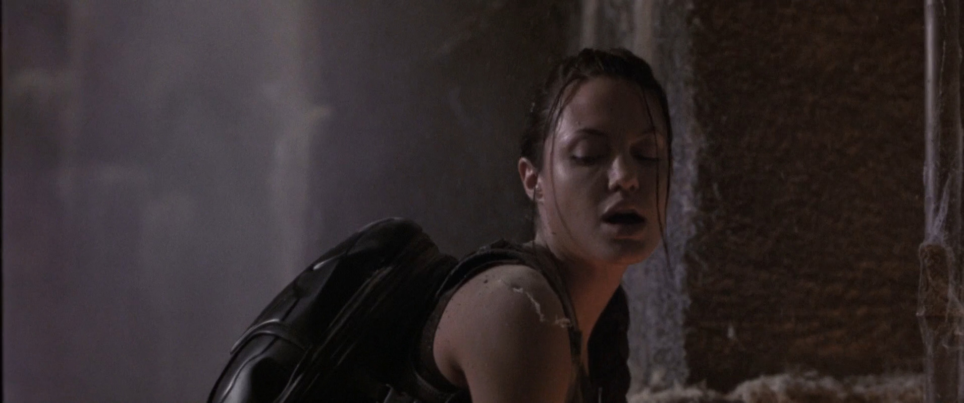Filmes-2001-Lara-Croft-Tomb-Raider-Capturas-673.jpg