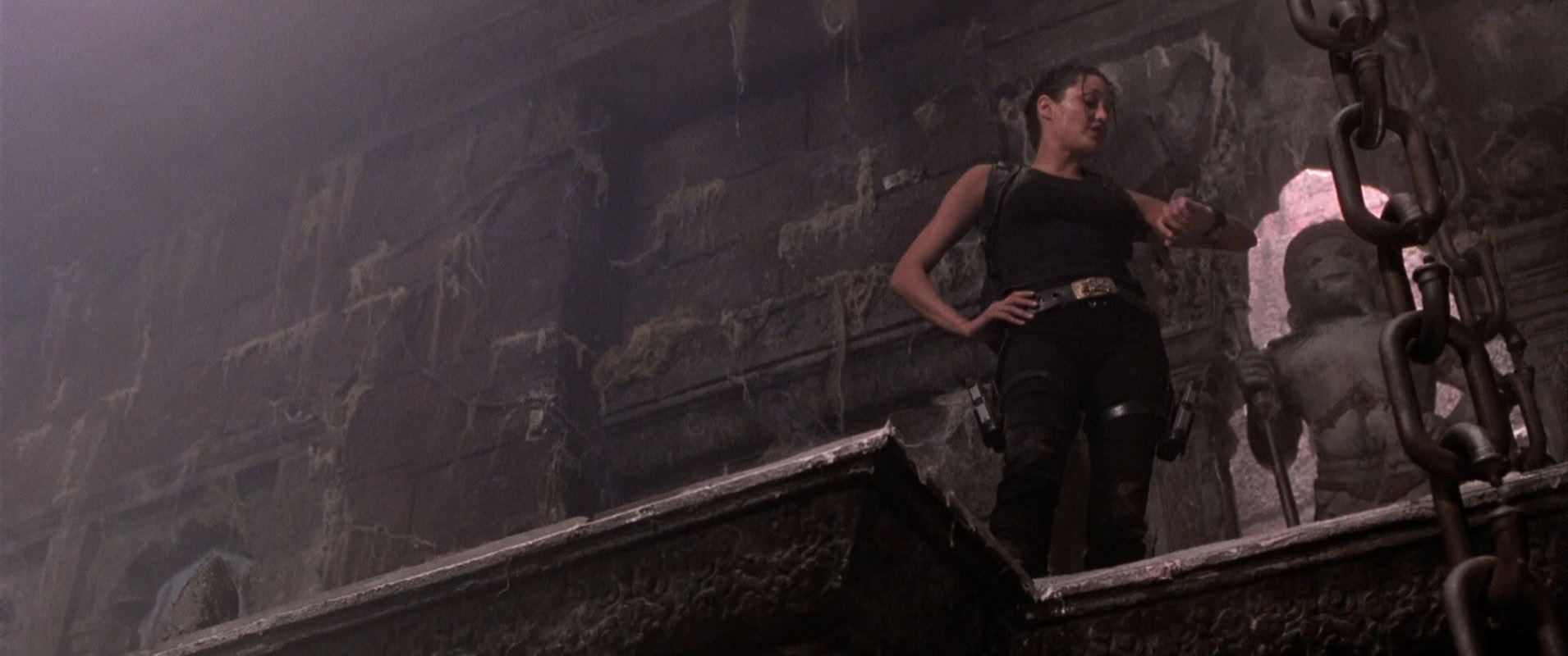 Filmes-2001-Lara-Croft-Tomb-Raider-Capturas-686.jpg