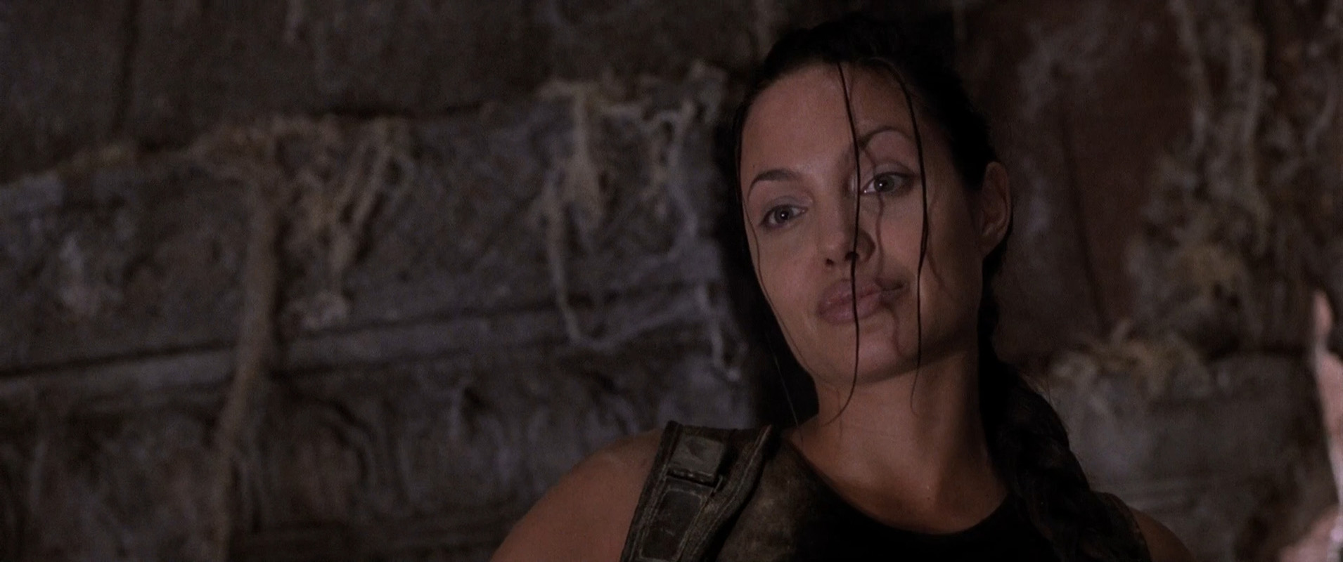 Filmes-2001-Lara-Croft-Tomb-Raider-Capturas-688.jpg Filmes-2001-Lara-Croft-Tomb-Raider-Capturas-688.jpg