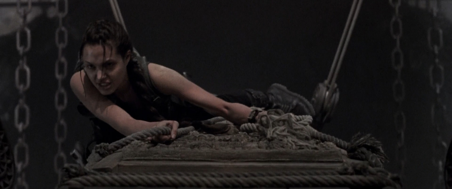 Filmes-2001-Lara-Croft-Tomb-Raider-Capturas-717.jpg Filmes-2001-Lara-Croft-Tomb-Raider-Capturas-717.jpg