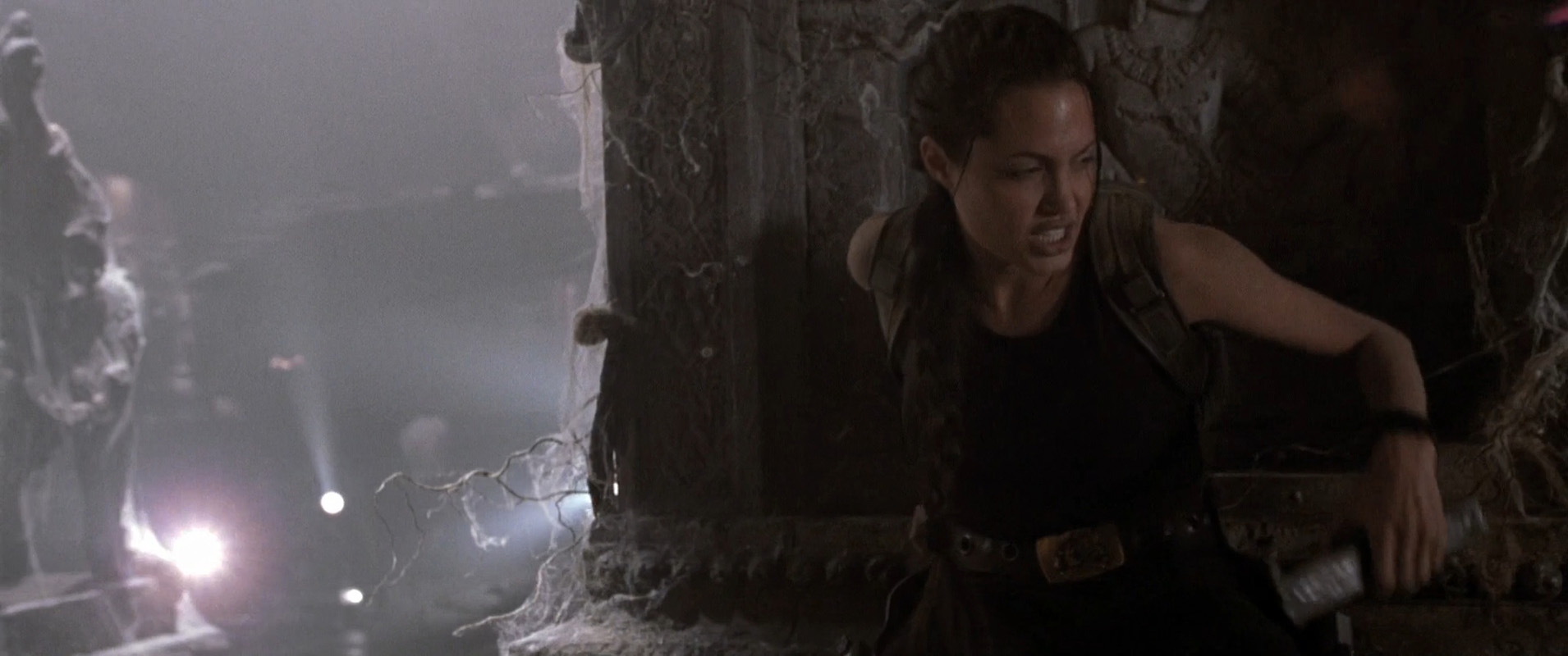 Filmes-2001-Lara-Croft-Tomb-Raider-Capturas-719.jpg