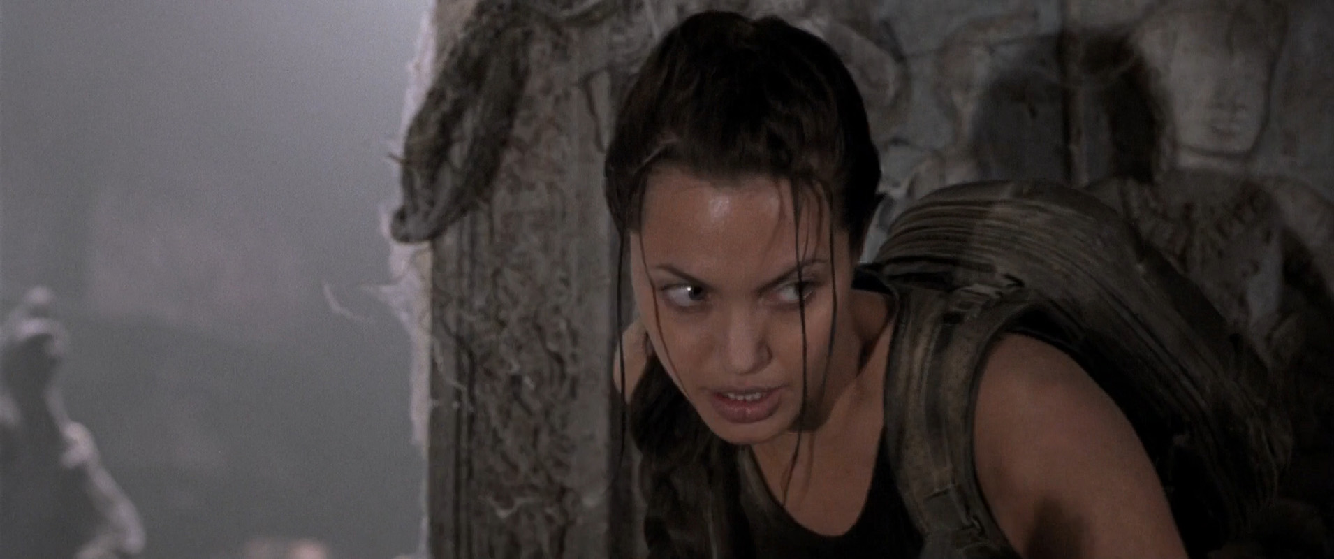 Filmes-2001-Lara-Croft-Tomb-Raider-Capturas-726.jpg Filmes-2001-Lara-Croft-Tomb-Raider-Capturas-726.jpg