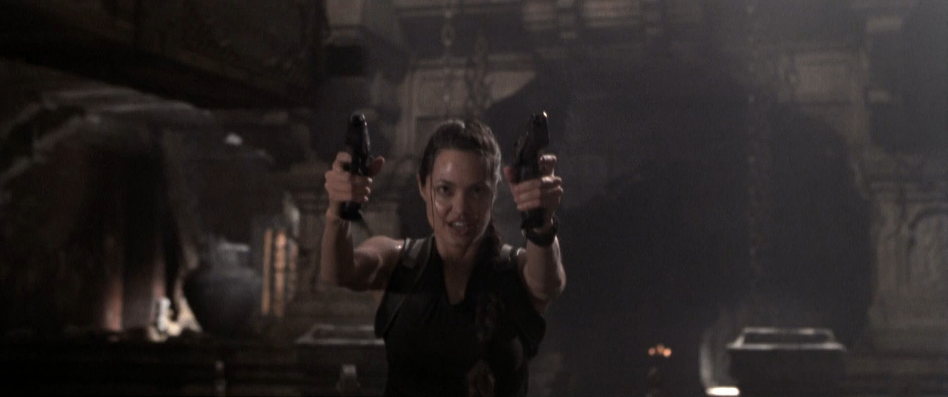 Filmes-2001-Lara-Croft-Tomb-Raider-Capturas-765.jpg Filmes-2001-Lara-Croft-Tomb-Raider-Capturas-765.jpg