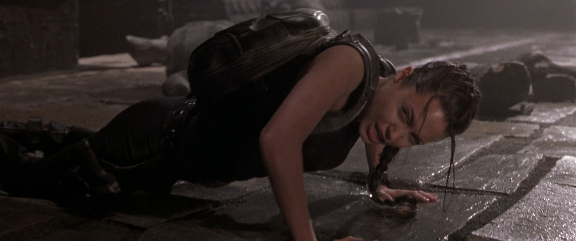 Filmes-2001-Lara-Croft-Tomb-Raider-Capturas-781.jpg