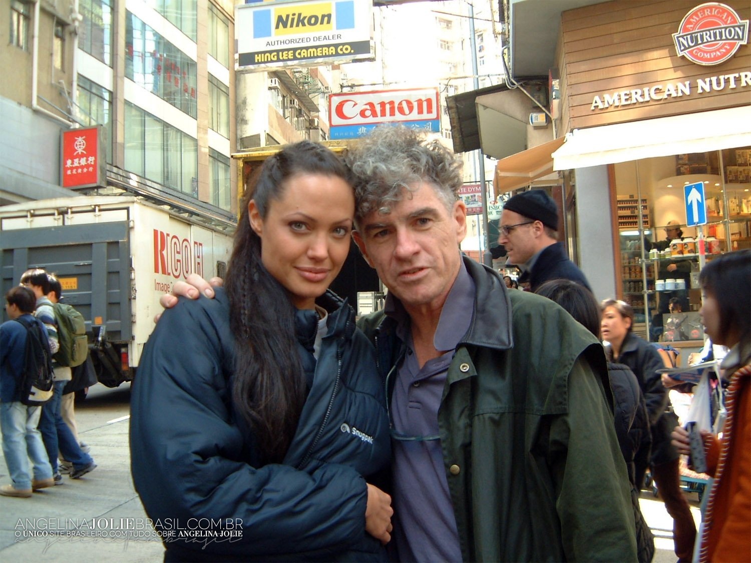 Filmes-2003-TR-OrigemDaVida-Sets-HongKong-017.jpg