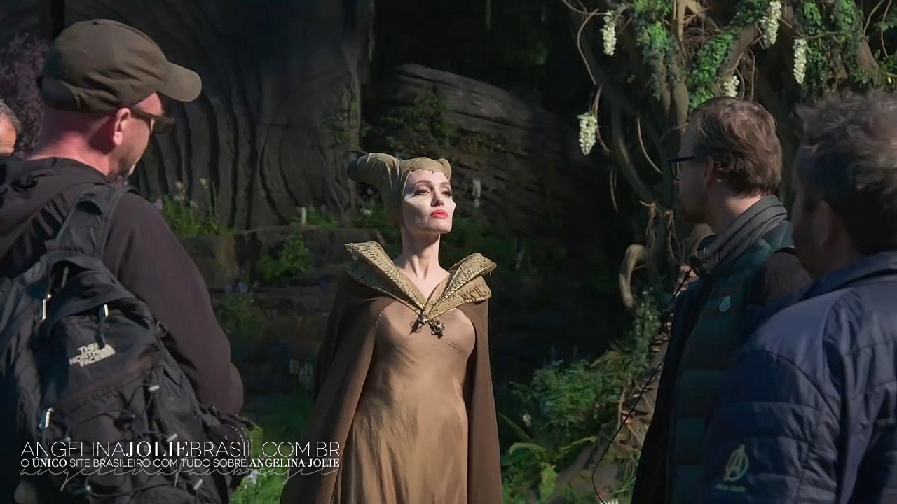 Filmes-2019-Maleficent2-BTS-Screencaps-022.jpg