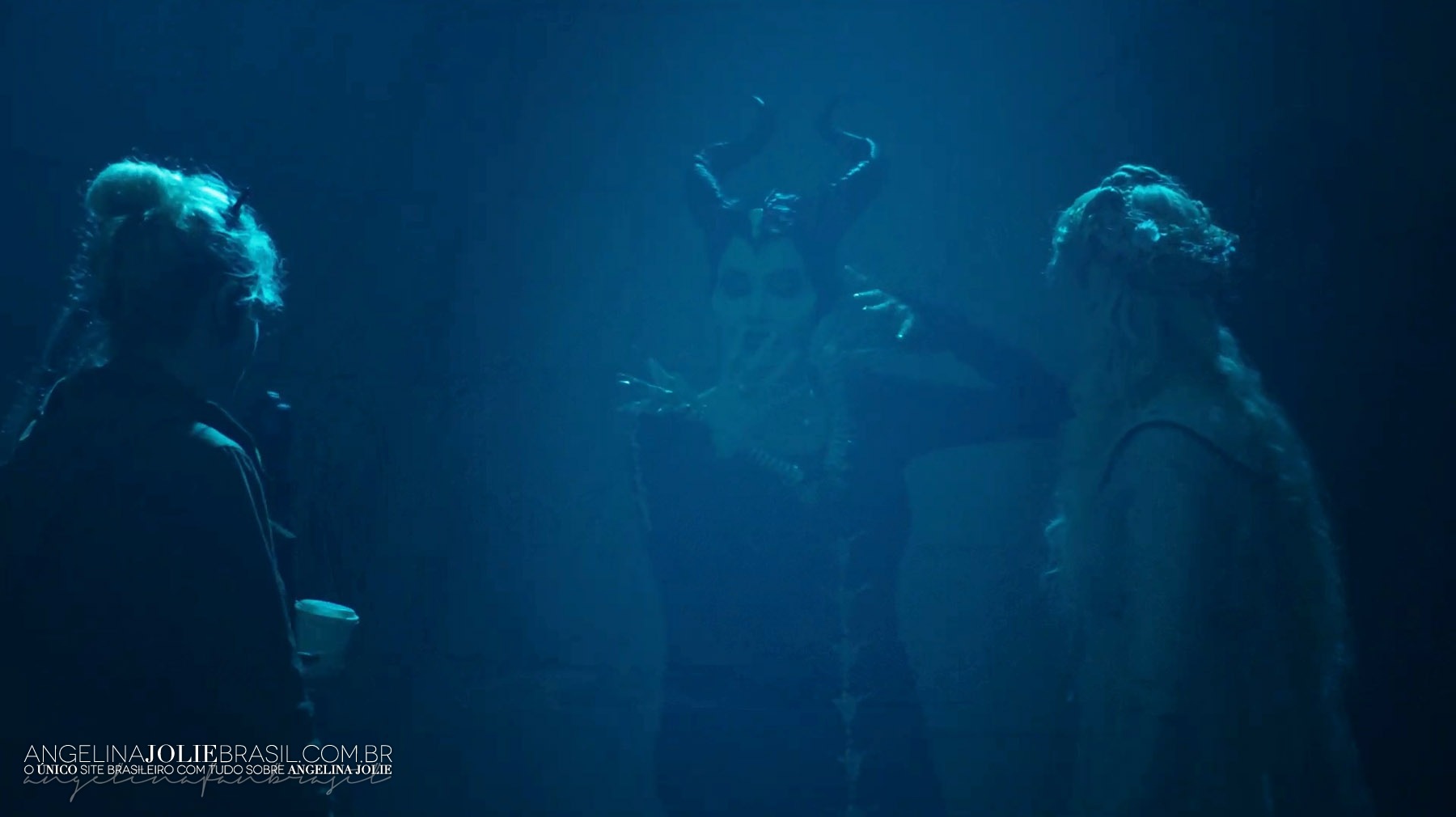 Filmes-2019-Maleficent2-Featurette2-Screencaps-032.jpg