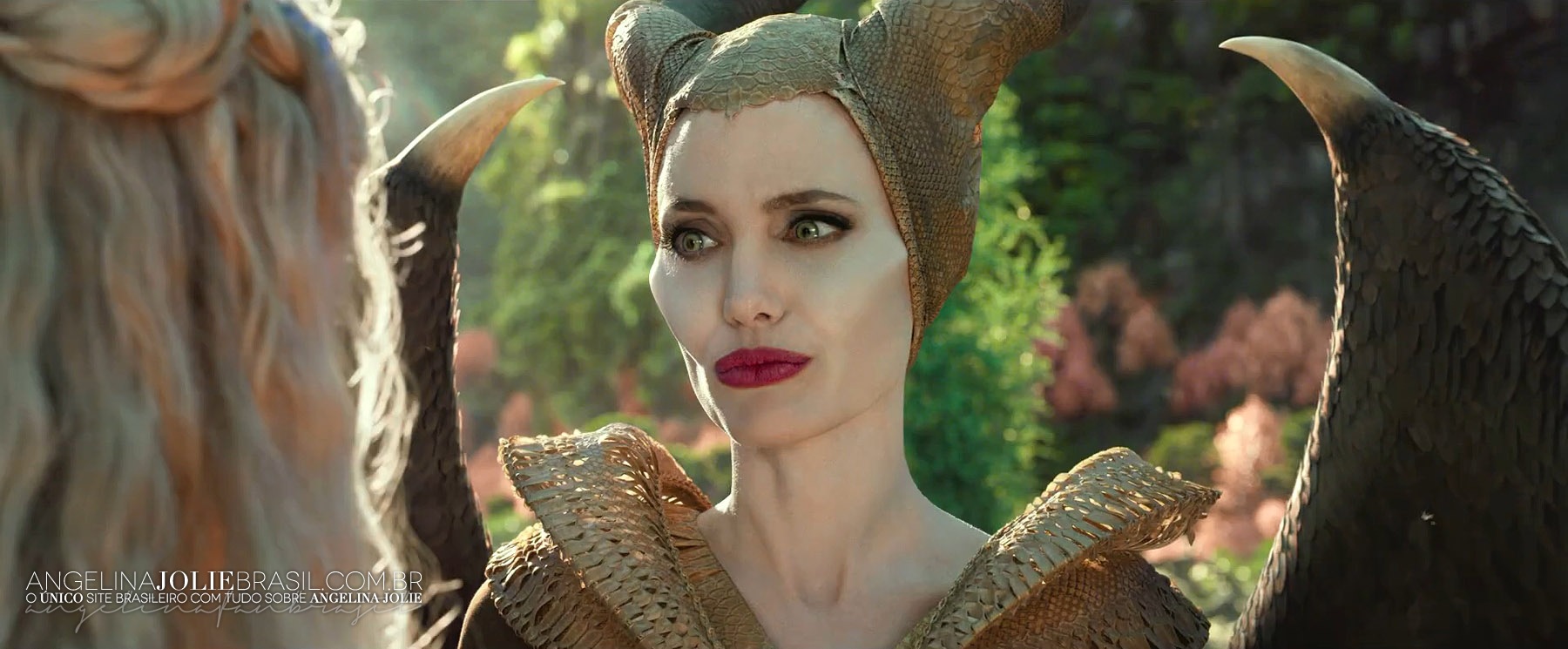 Filmes-2019-Maleficent2-Featurette2-Screencaps-046.jpg