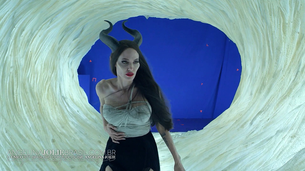 Filmes-2019-Maleficent2-Featurette5-007.jpg