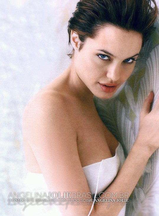 Robert Erdmann Photoshoots 1998 Roberterdmann 009 Angelina Jolie Brasil Gallery 